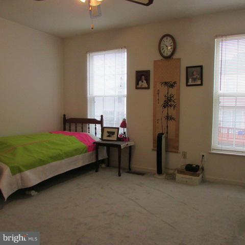 CENTRE RIDGE LAND BAY - Residential