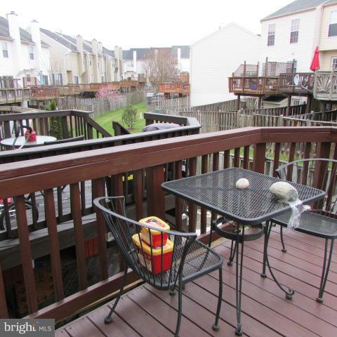 CENTRE RIDGE LAND BAY - Residential