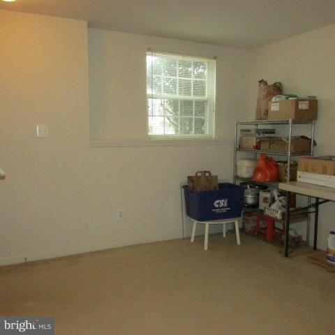 CENTRE RIDGE LAND BAY - Residential