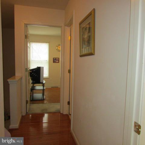 CENTRE RIDGE LAND BAY - Residential