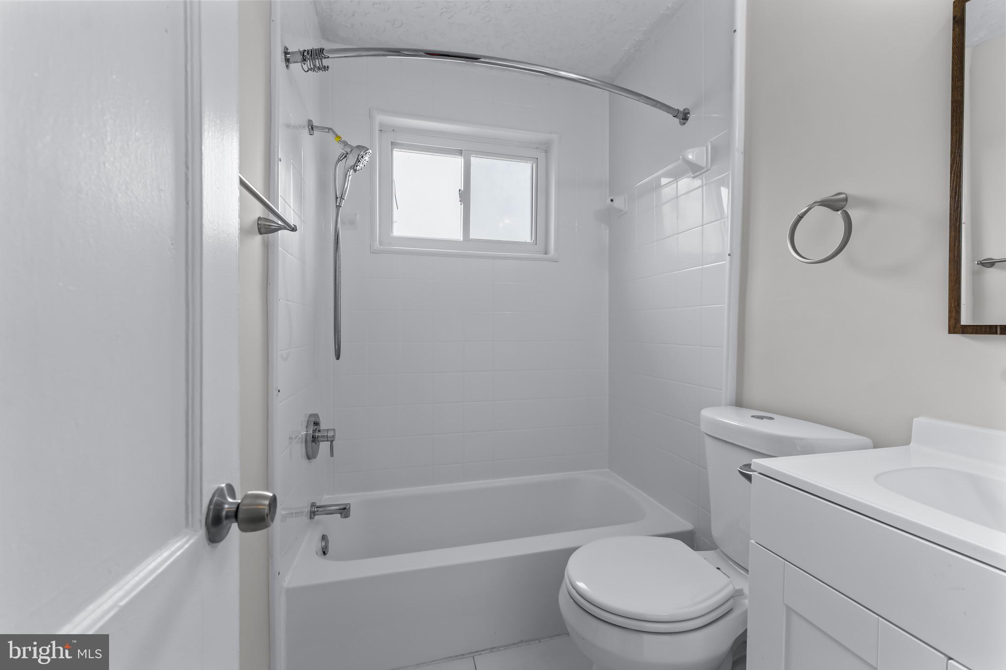 GLASSMANOR - Residential