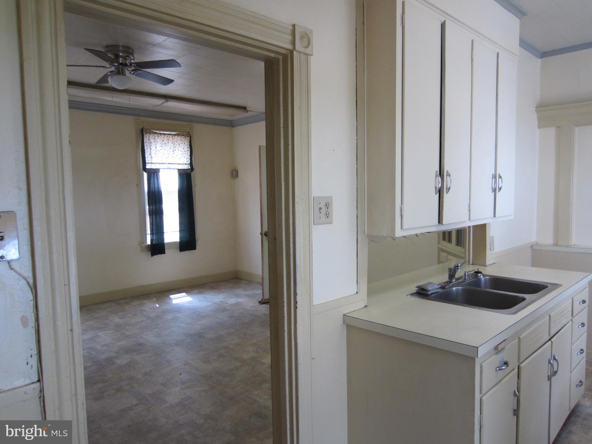 NEFFSVILLE - Residential