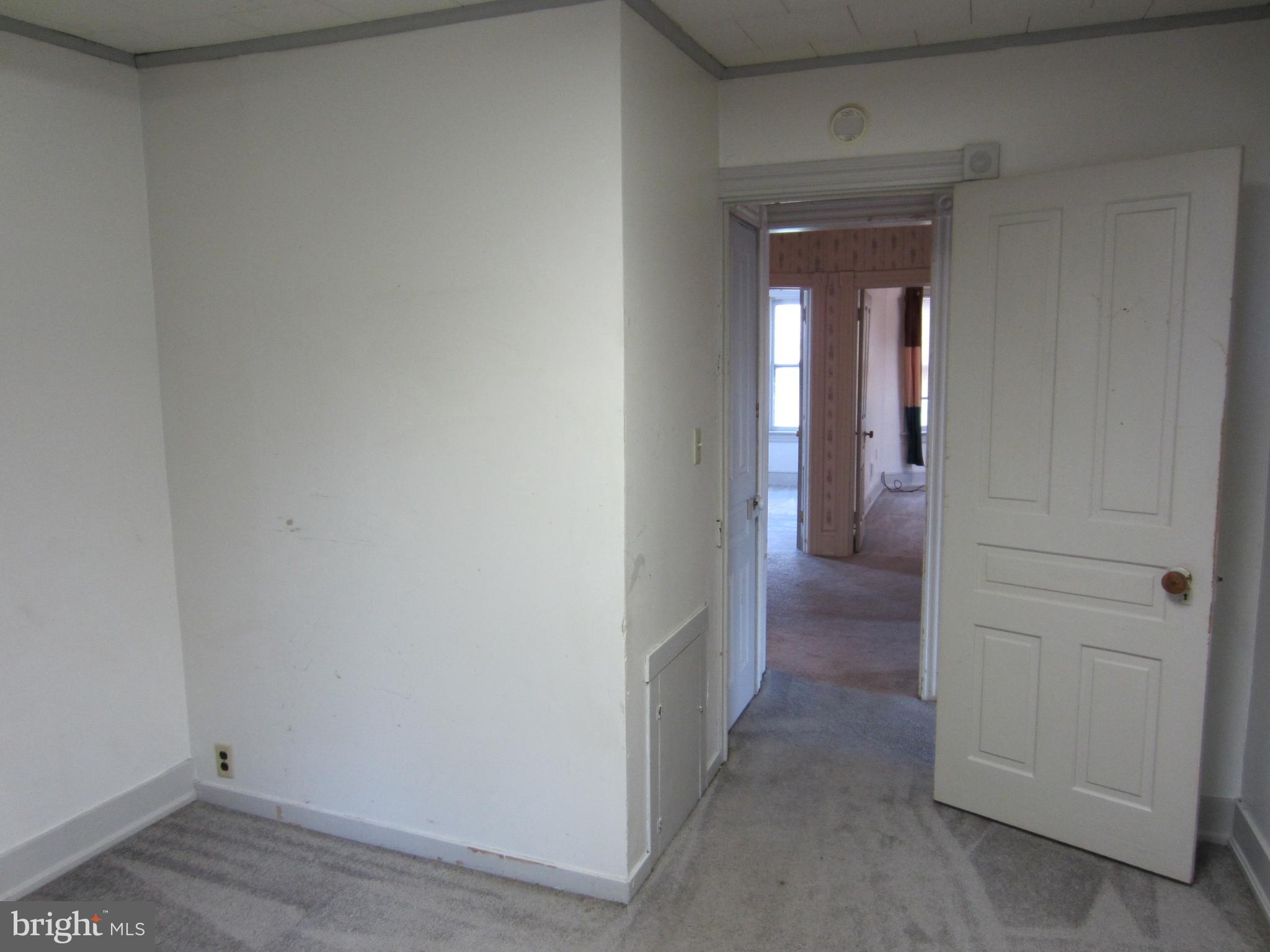 NEFFSVILLE - Residential