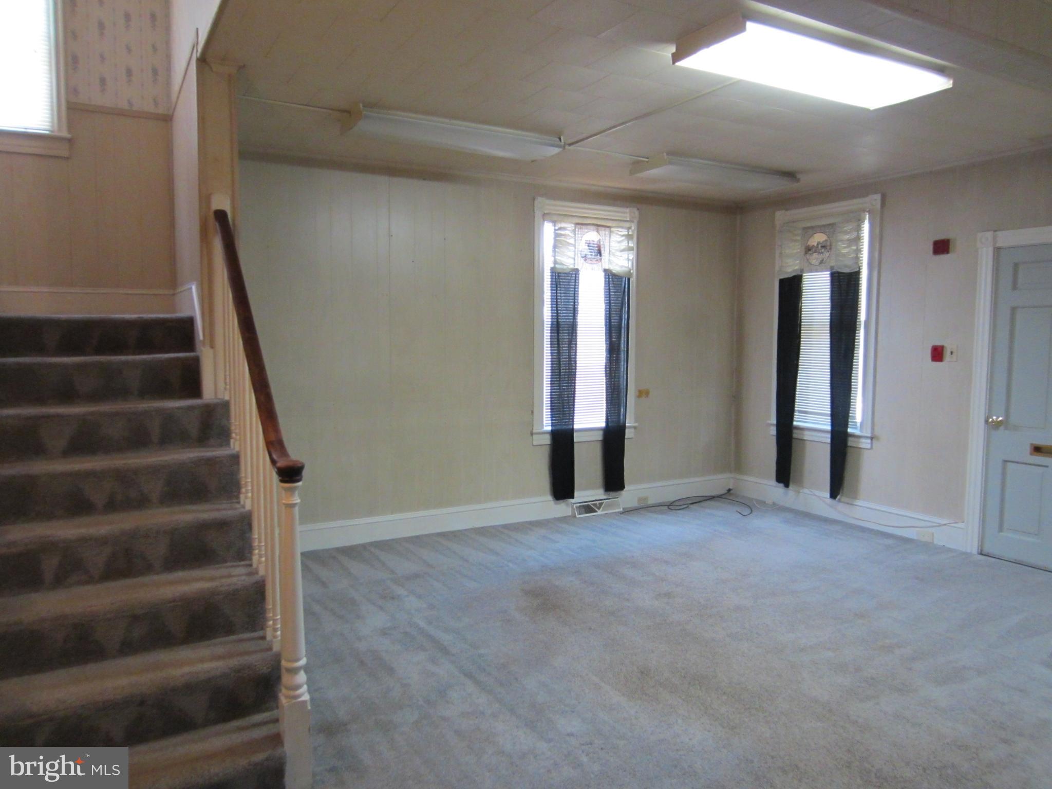 NEFFSVILLE - Residential