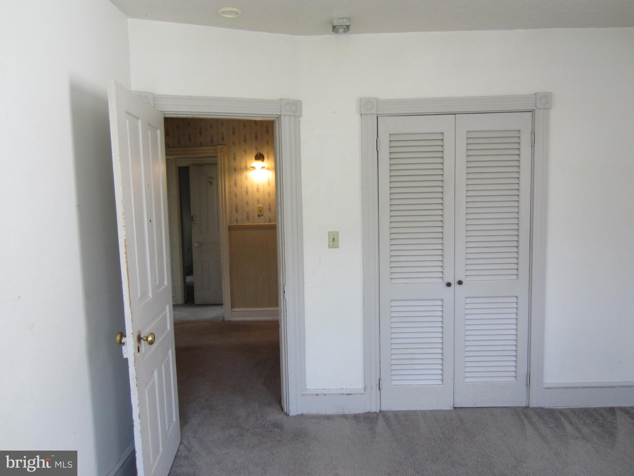 NEFFSVILLE - Residential