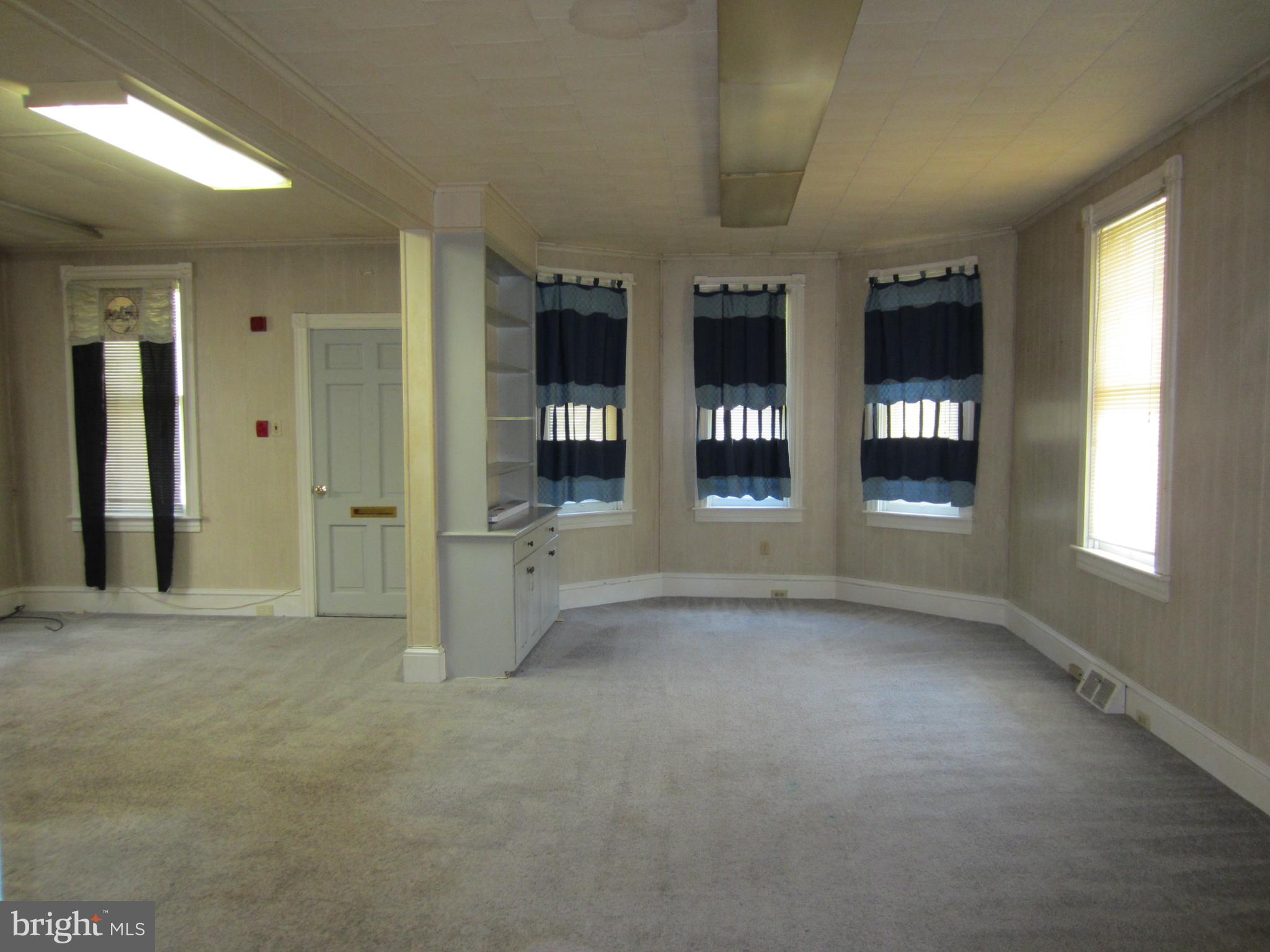 NEFFSVILLE - Residential