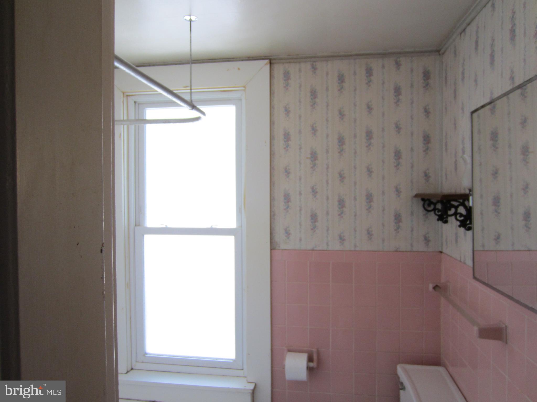 NEFFSVILLE - Residential