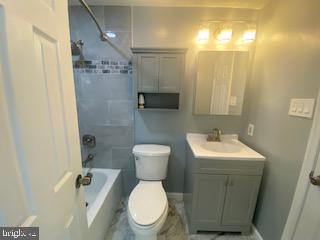 LAKE VILLAGE MANOR - Residential