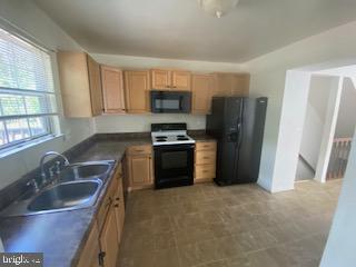 LAKE VILLAGE MANOR - Residential