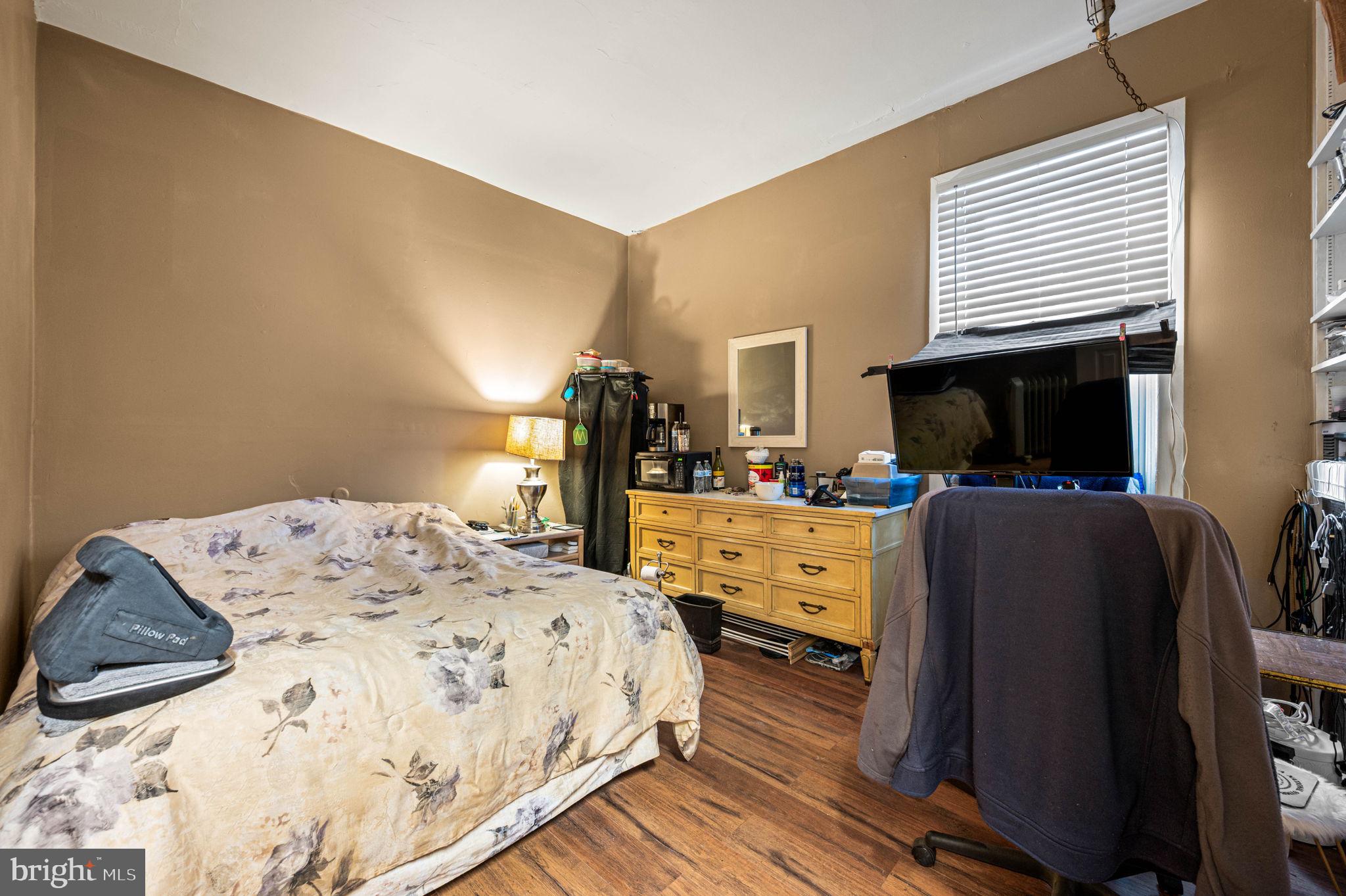 GERMANTOWN - Residential Income