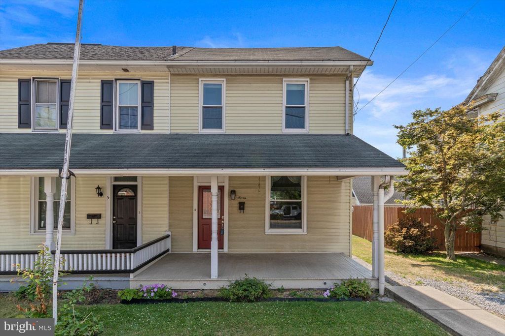 Photo of 7 S Market Street, Mount Joy, PA 17552 (MLS # PALA2052394)