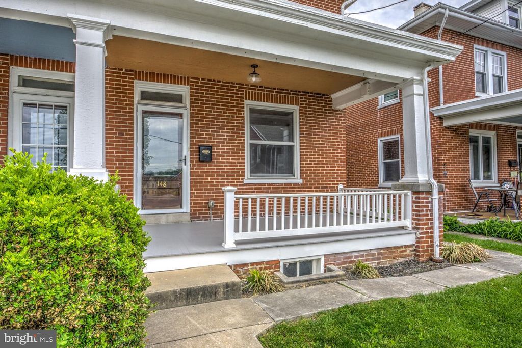 Photo of 148 W SUNSET AVE, EPHRATA, PA 17522 (MLS # PALA2034778)