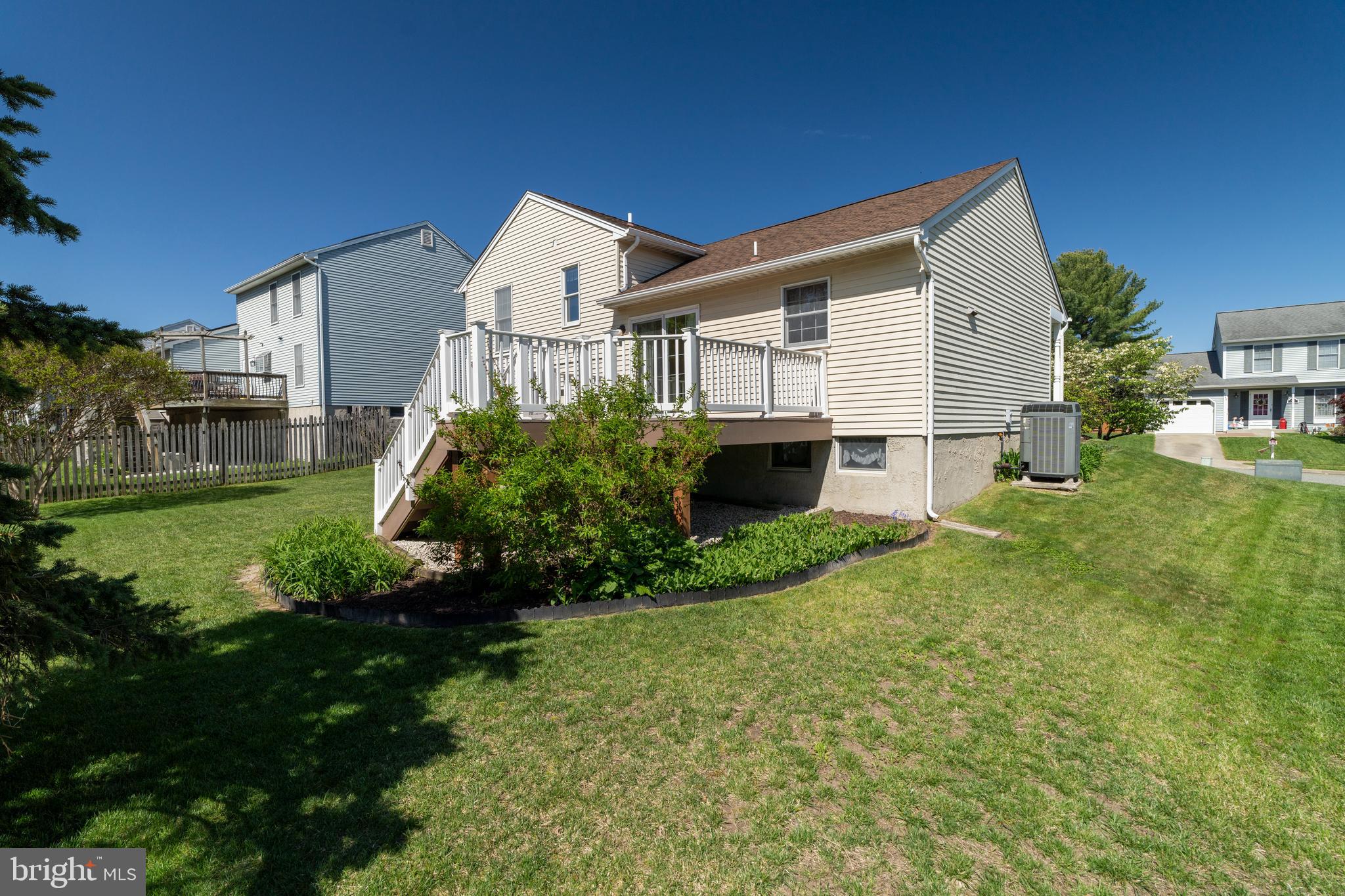 SILVER SPRING STATION - Residential