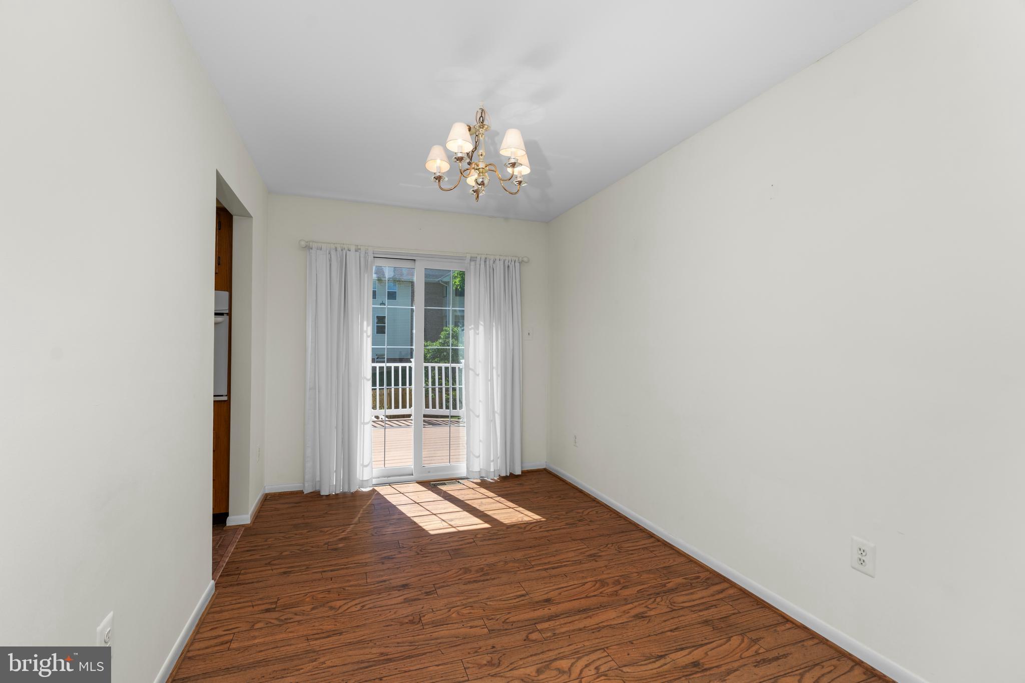 SILVER SPRING STATION - Residential