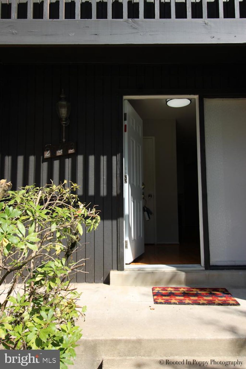 Photo of 20423 Meadow Pond Place, MONTGOMERY VILLAGE, MD 20886 (MLS # MDMC2202834)