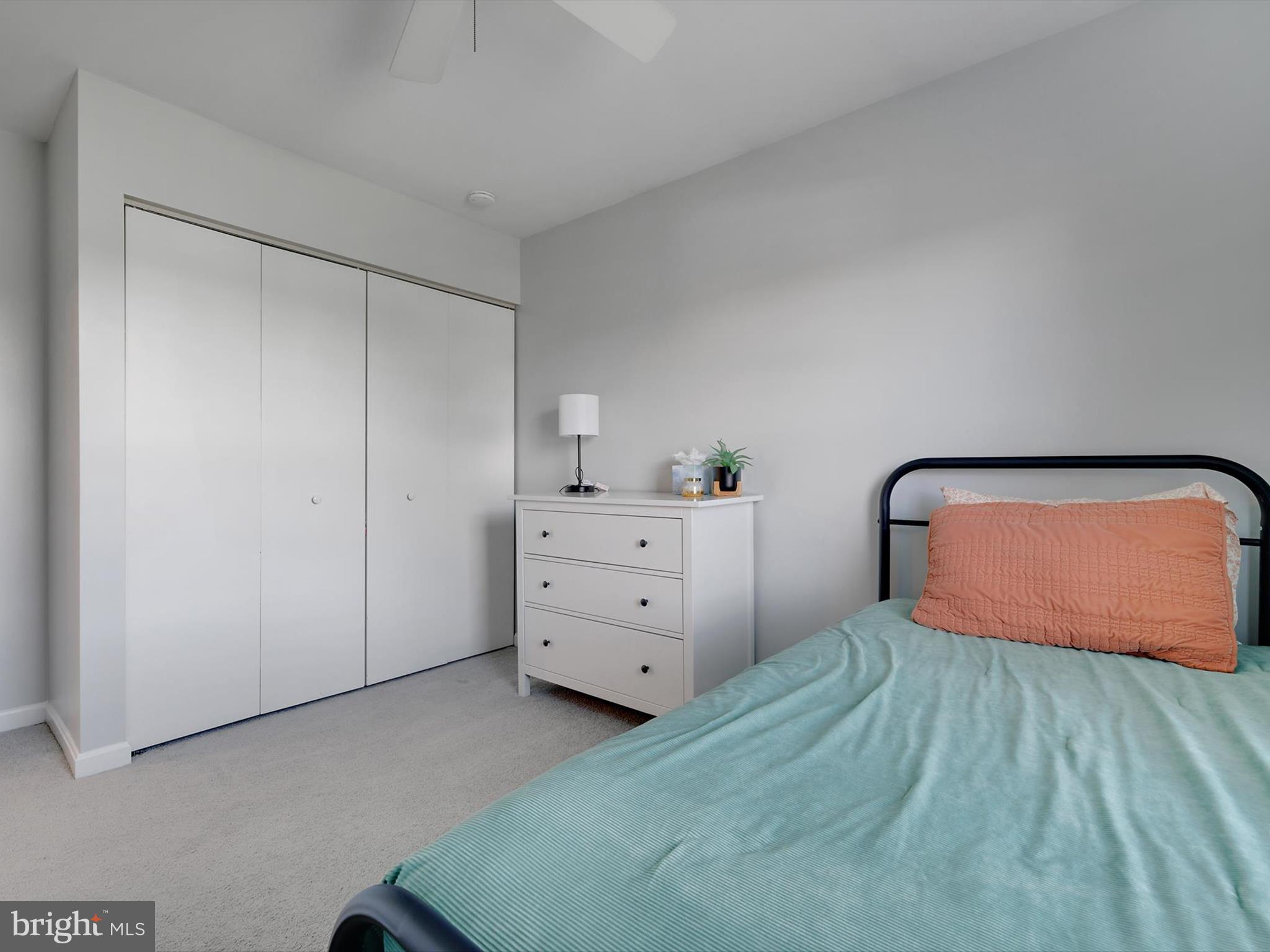 ENGLANDTOWNE - Residential