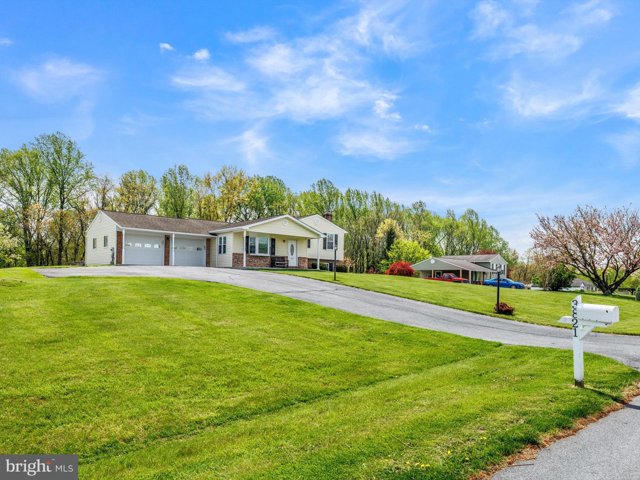 ENGLANDTOWNE - Residential