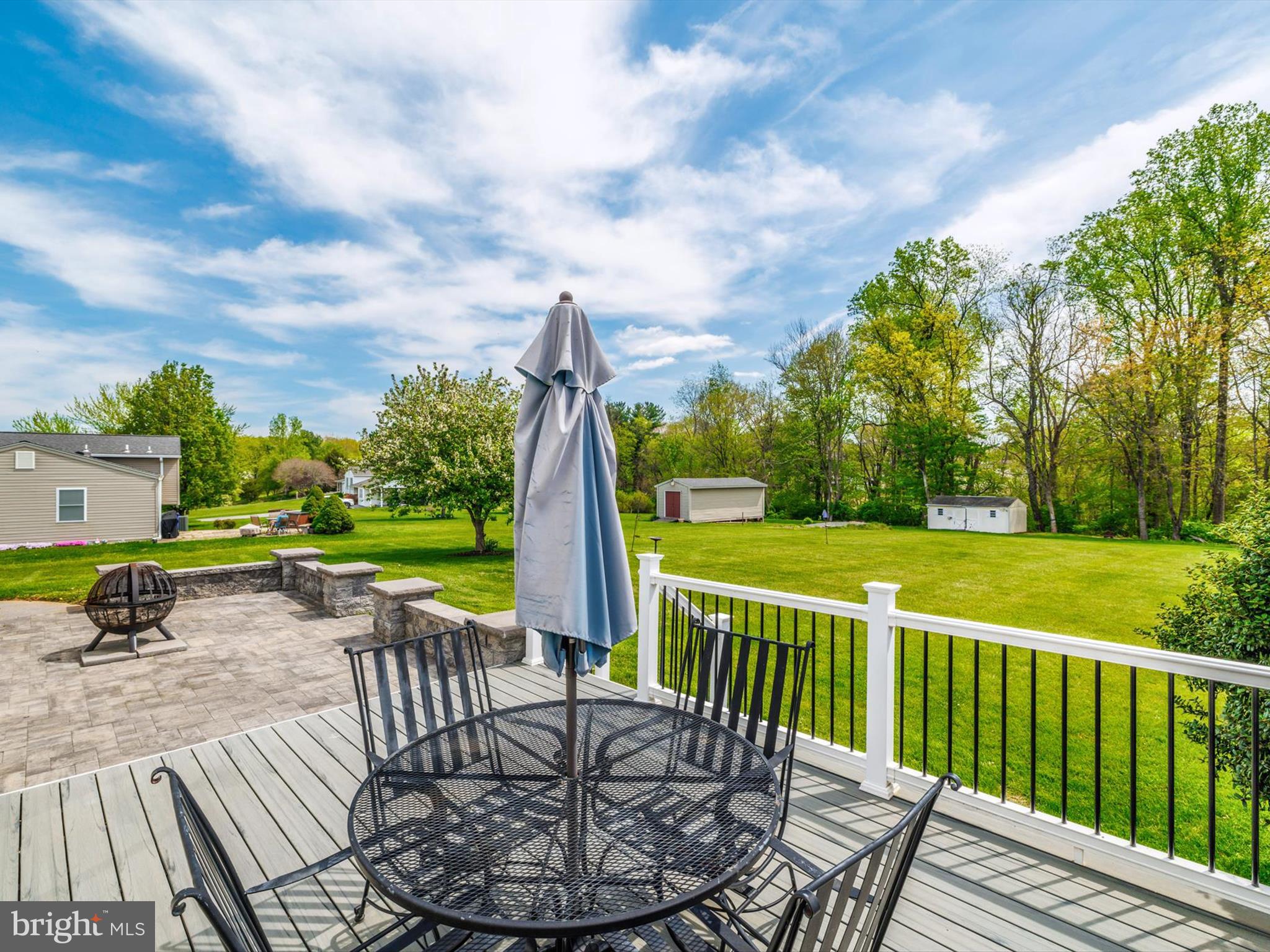 ENGLANDTOWNE - Residential