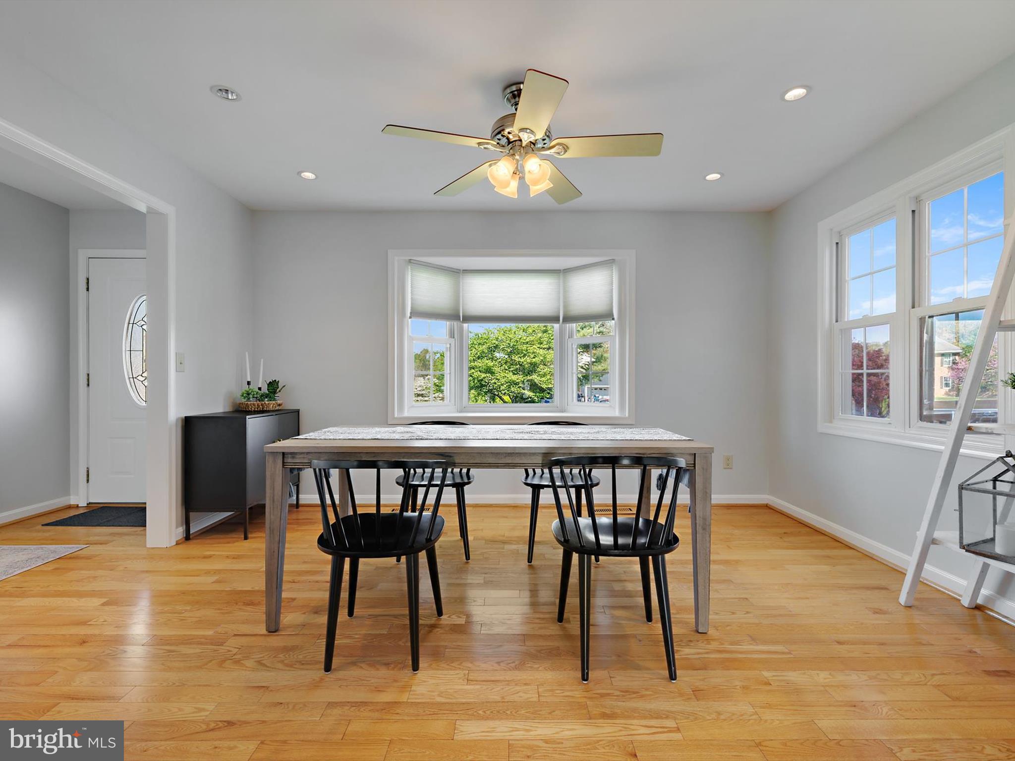 ENGLANDTOWNE - Residential