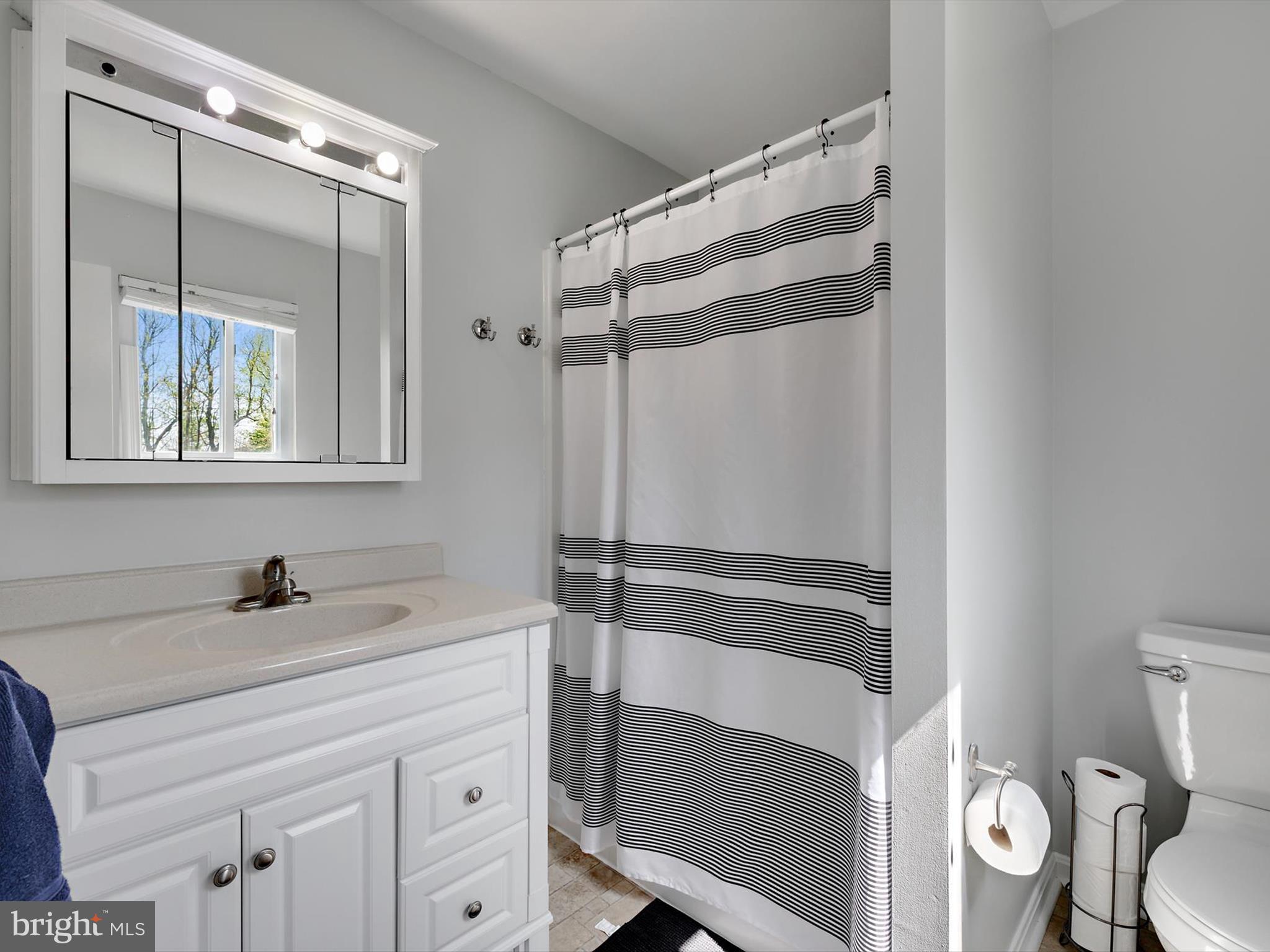 ENGLANDTOWNE - Residential