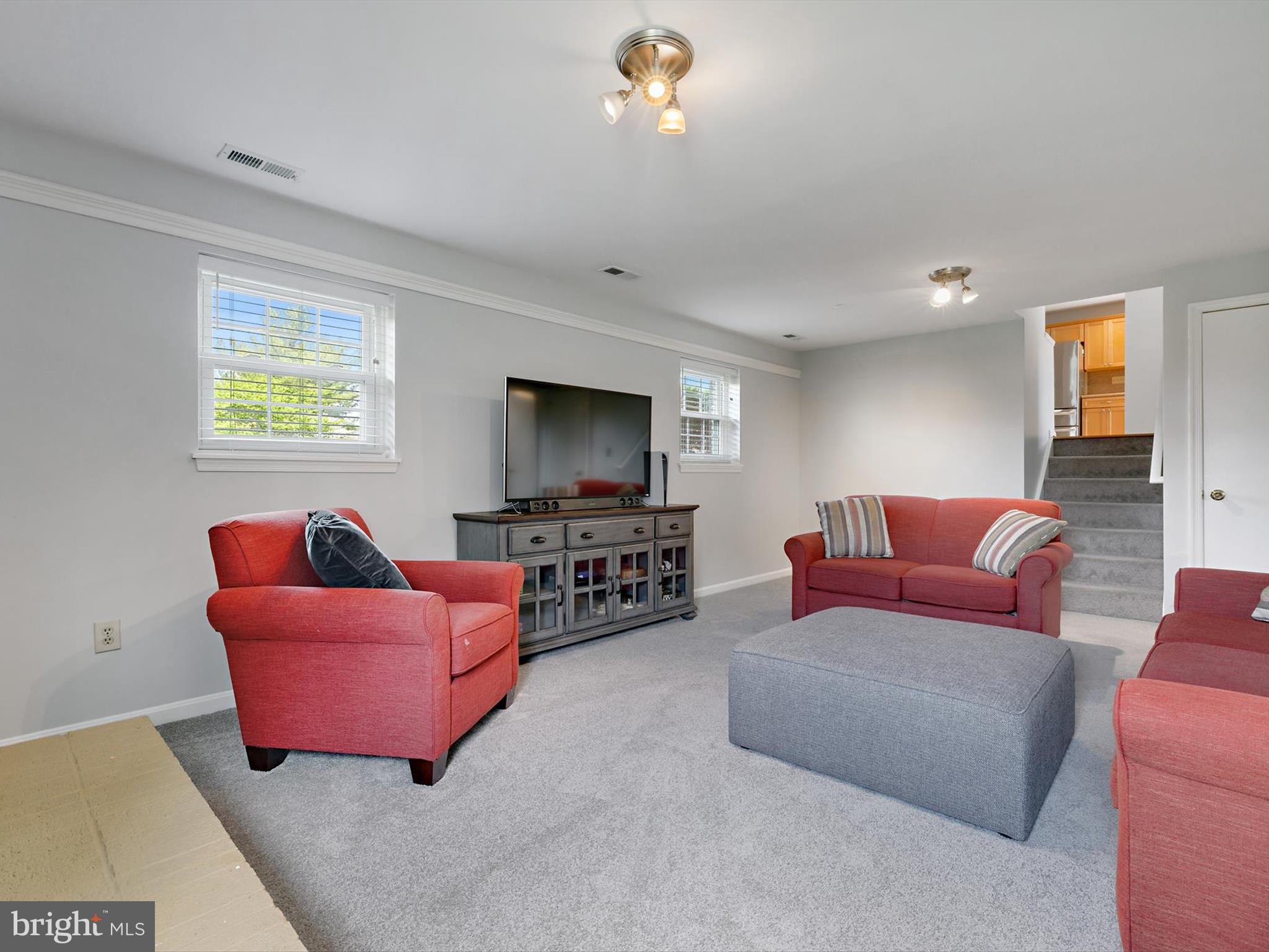 ENGLANDTOWNE - Residential