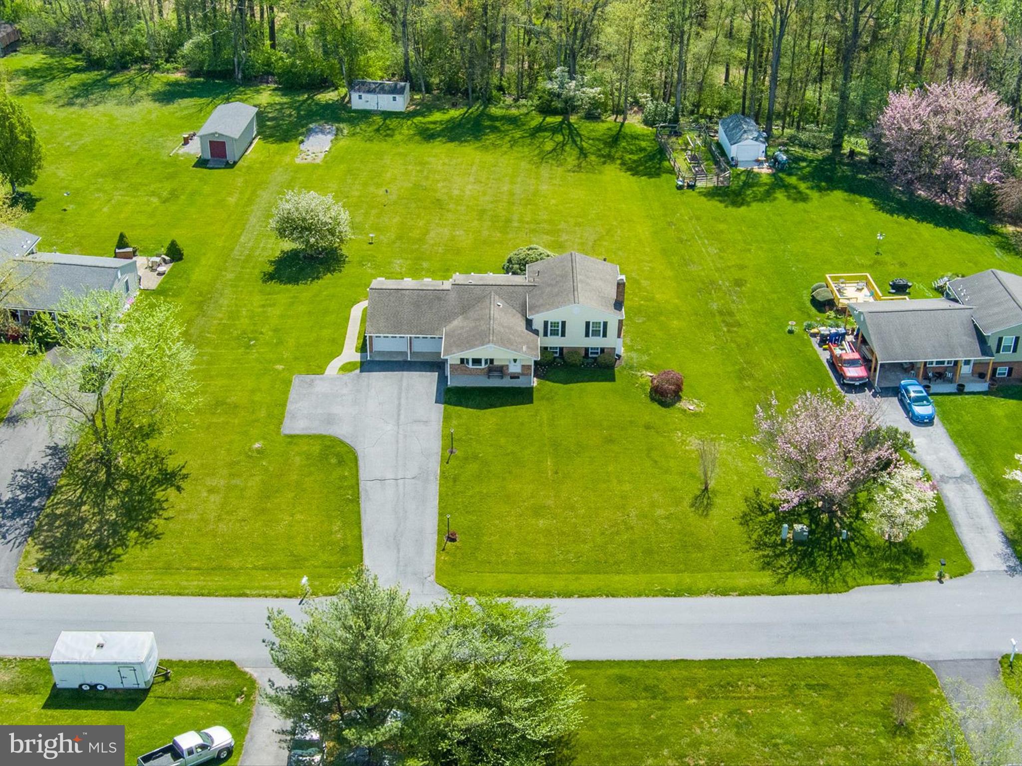 ENGLANDTOWNE - Residential