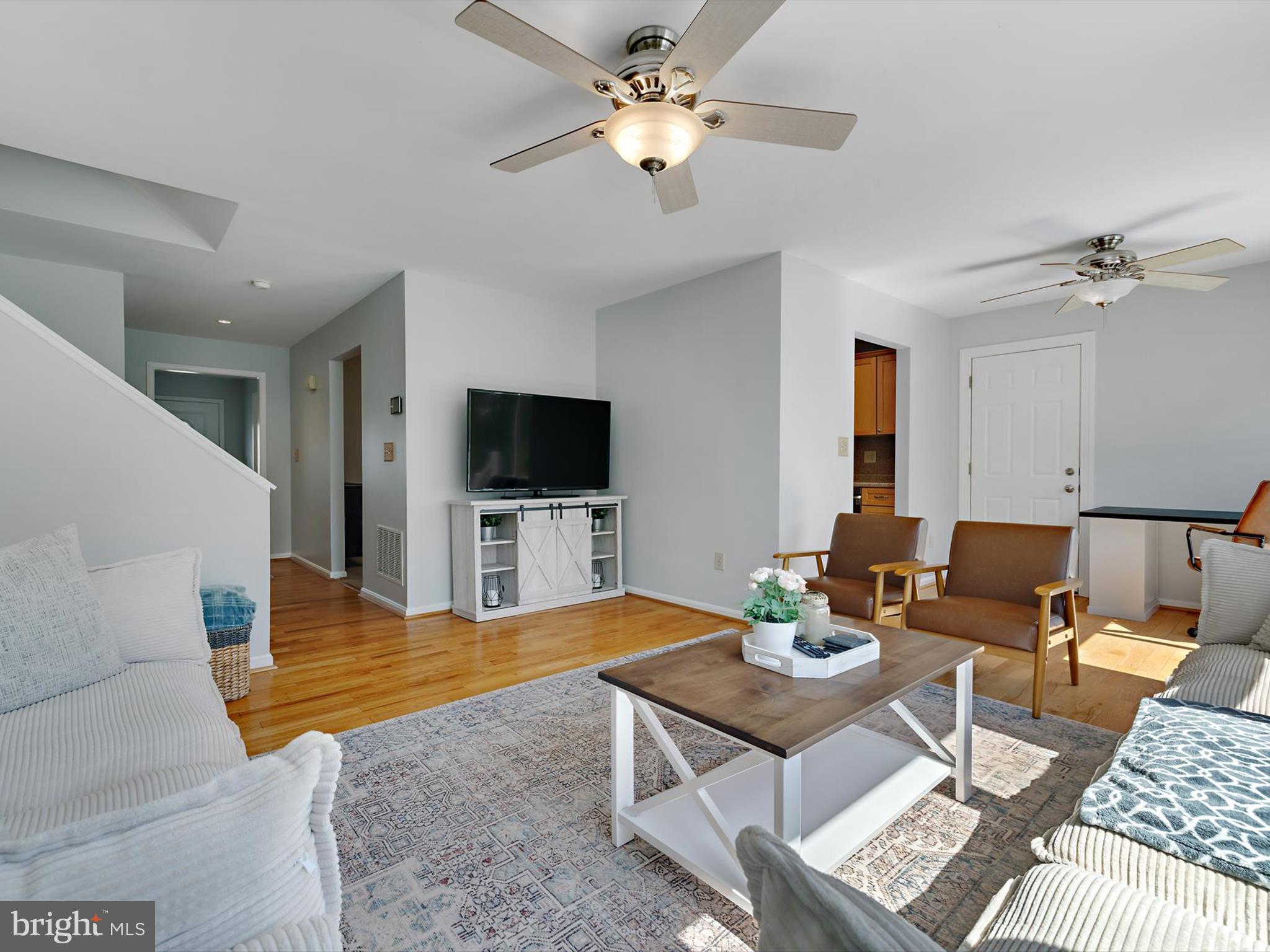 ENGLANDTOWNE - Residential