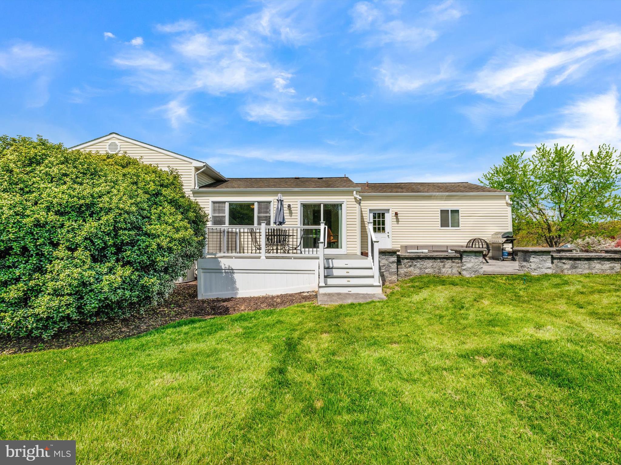 ENGLANDTOWNE - Residential