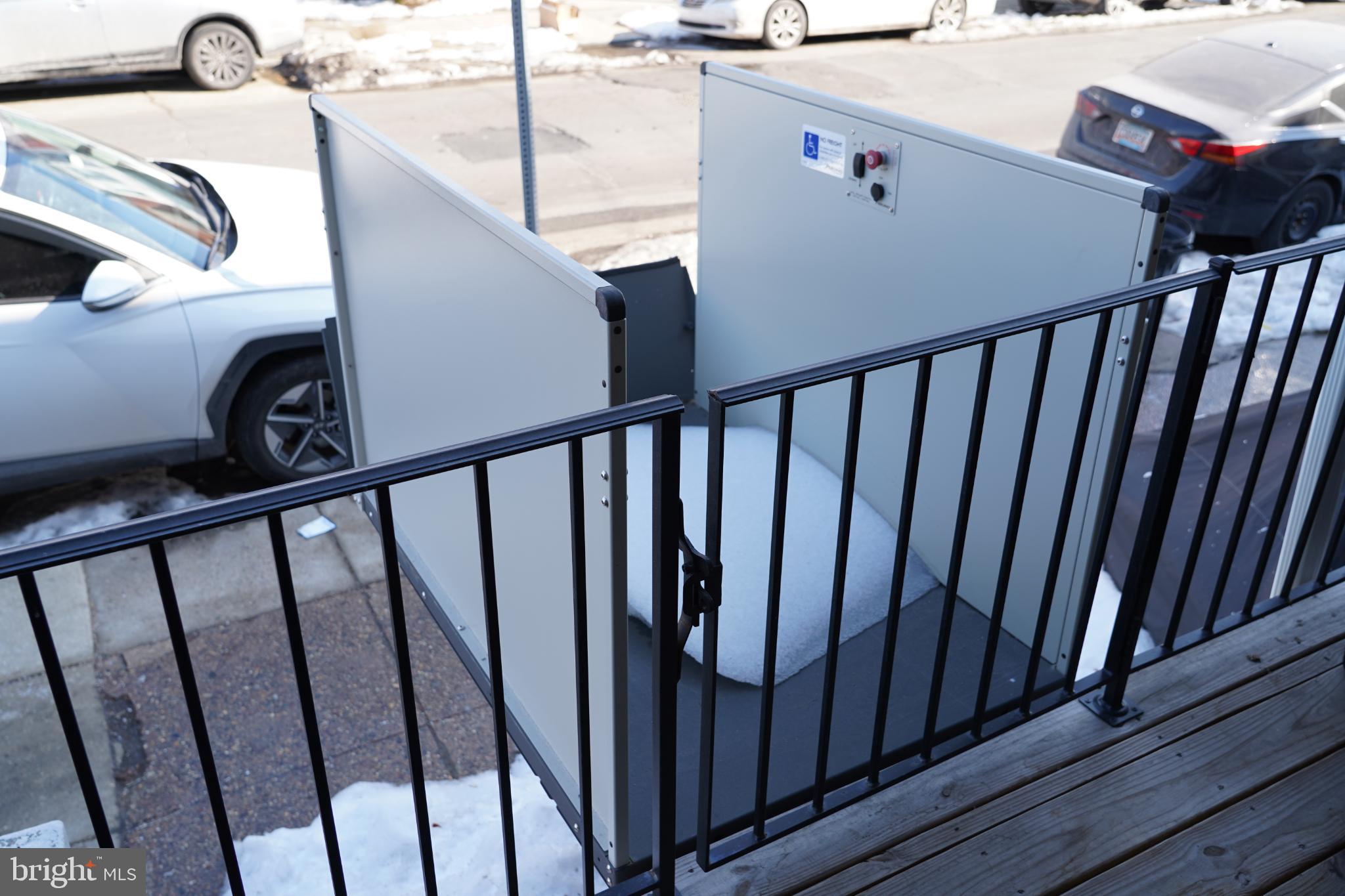 CARROLL PARK - Residential