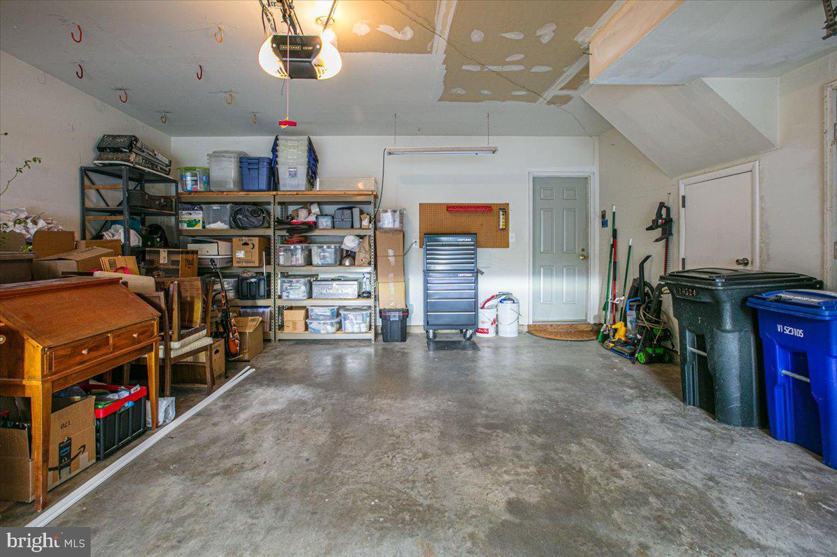 CHANCERY SQUARE - Residential