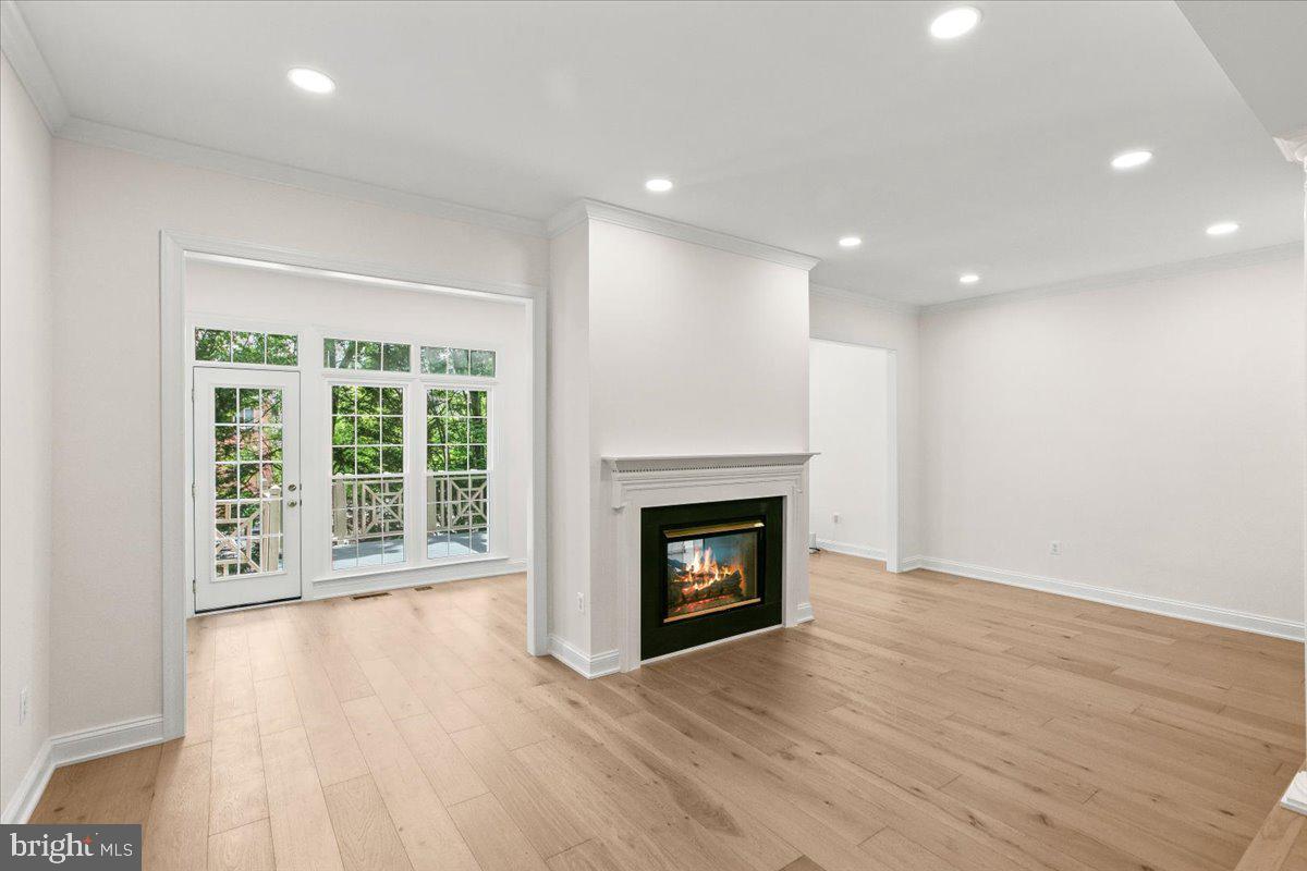 CHANCERY SQUARE - Residential