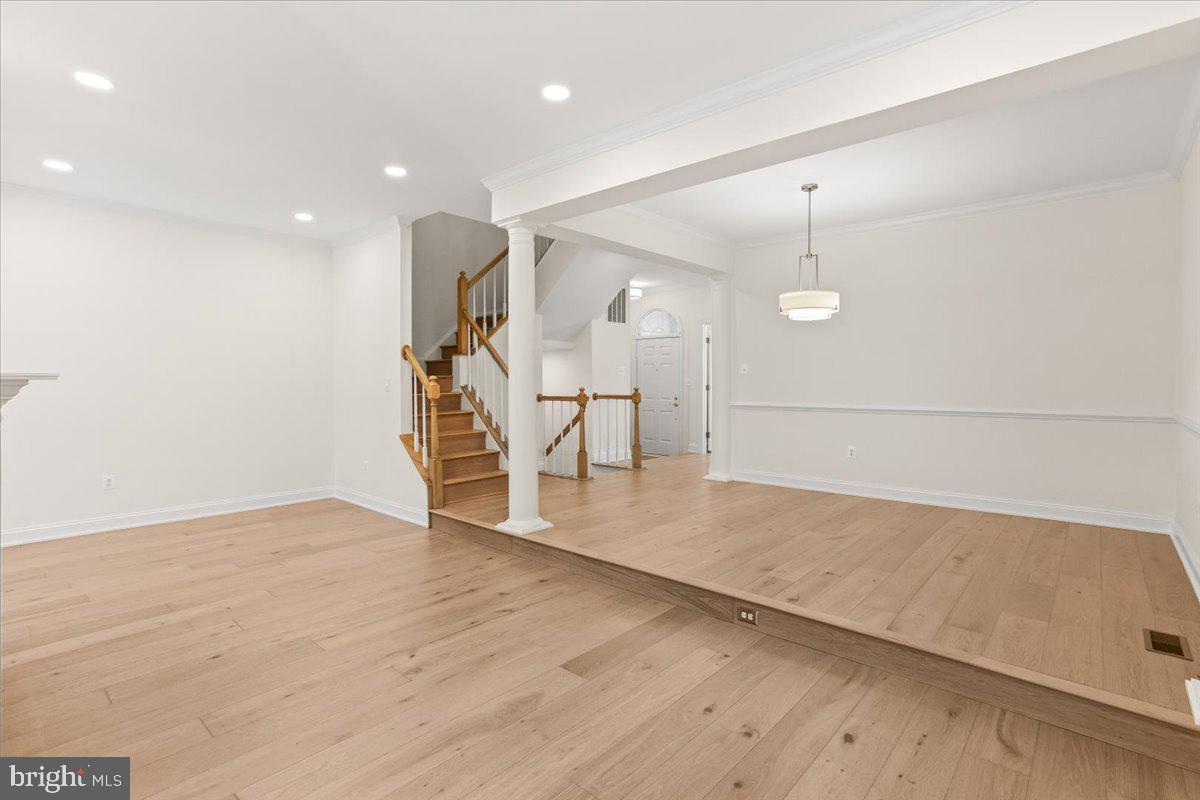 CHANCERY SQUARE - Residential