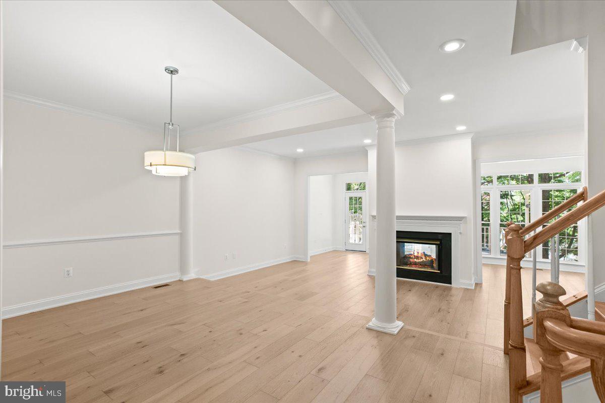 CHANCERY SQUARE - Residential