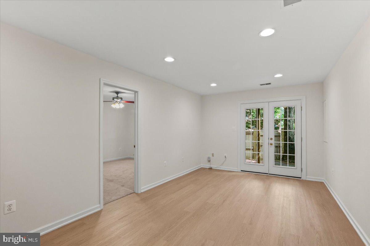 CHANCERY SQUARE - Residential