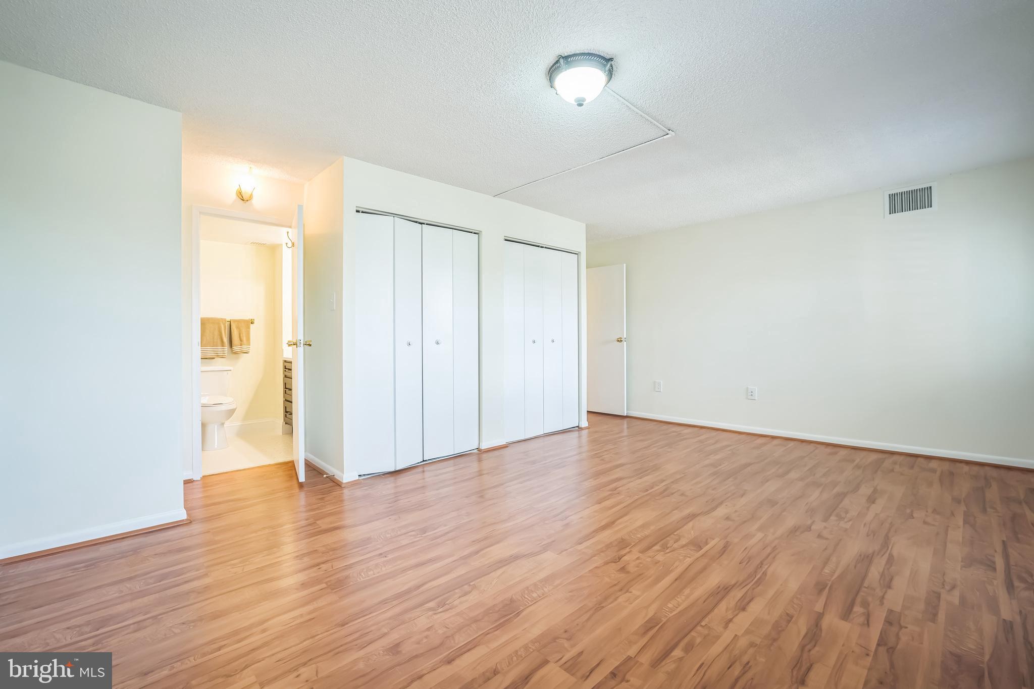 HALLMARK - Residential Lease