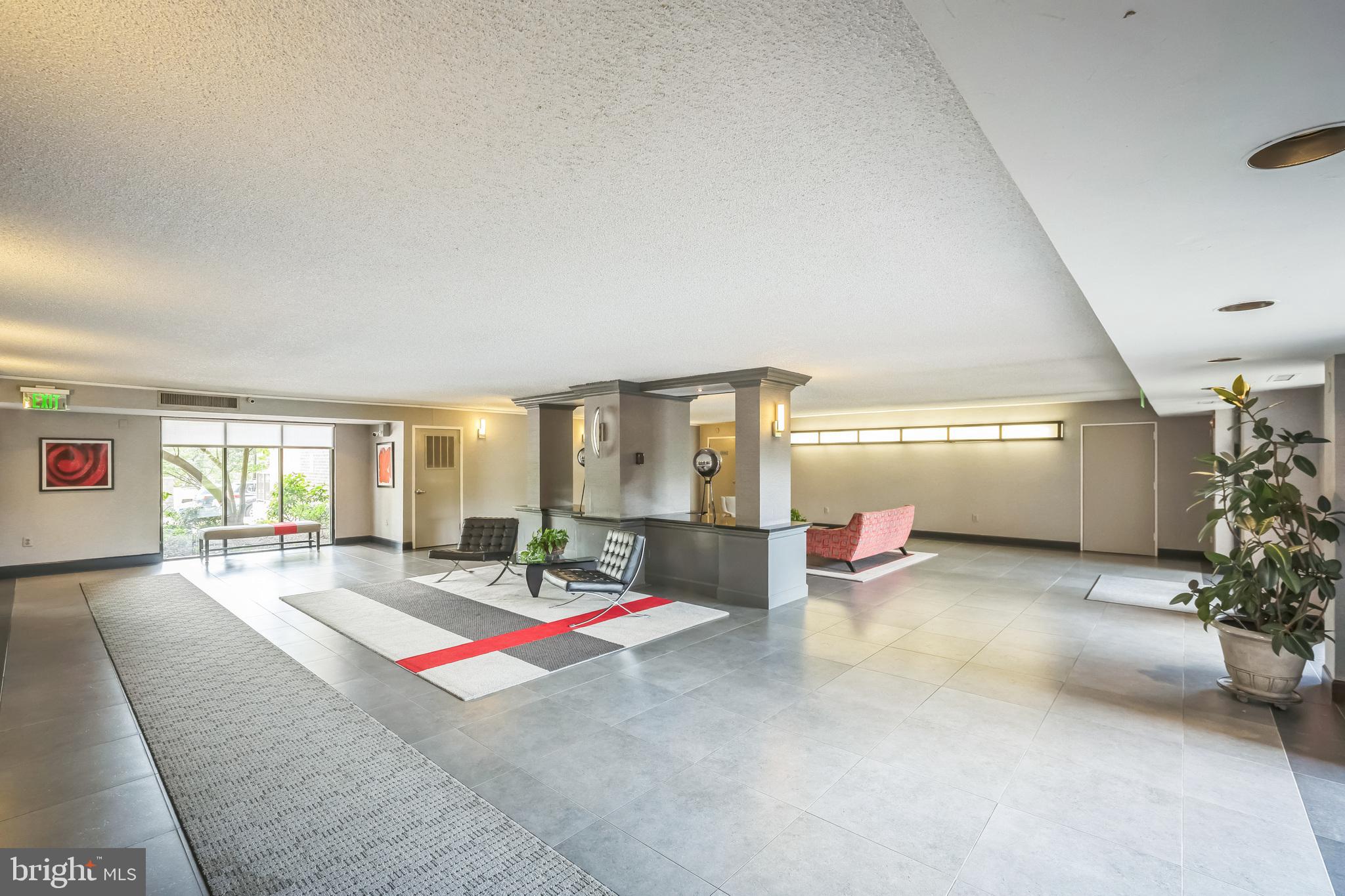 HALLMARK - Residential Lease