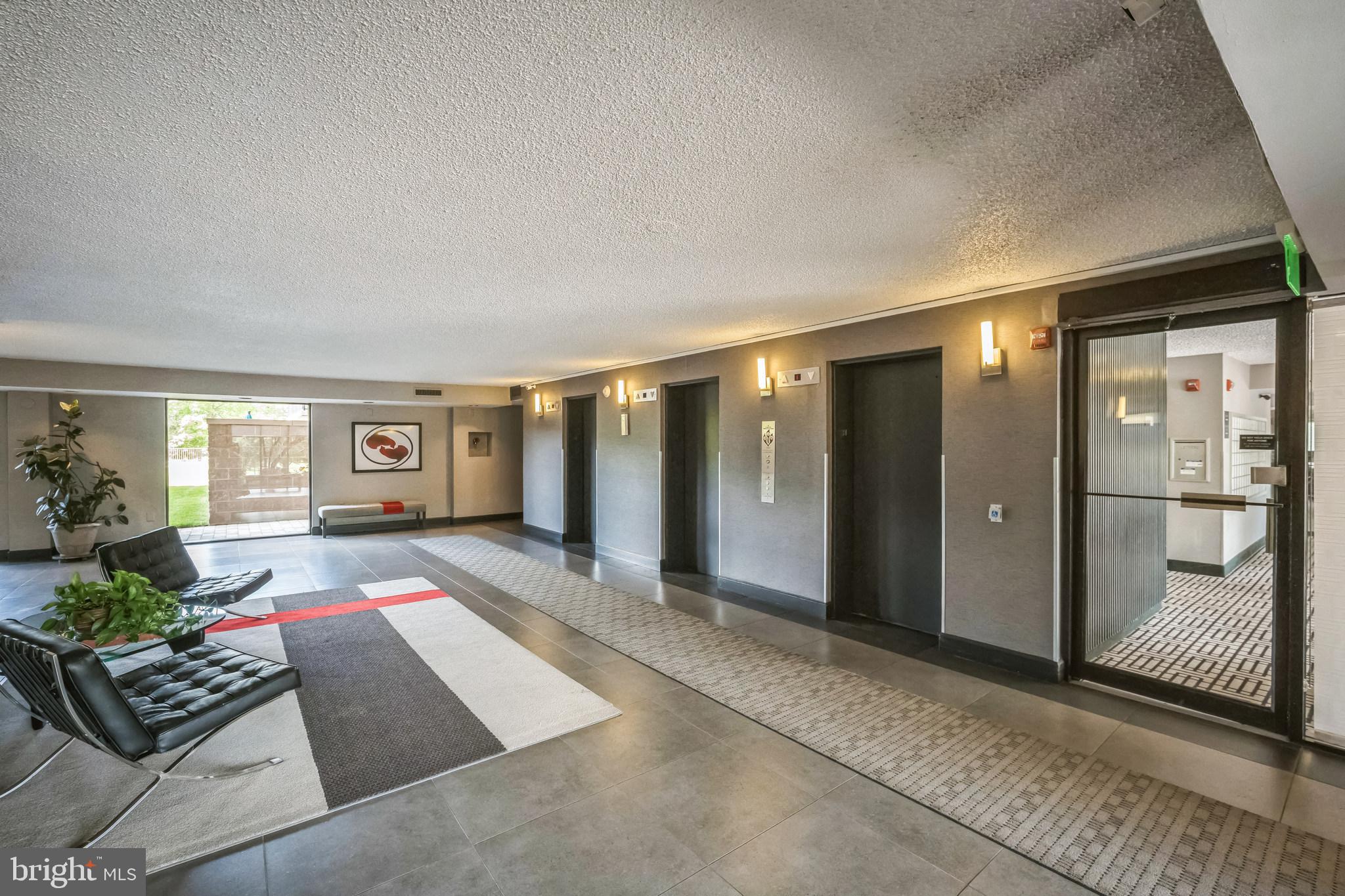 HALLMARK - Residential Lease