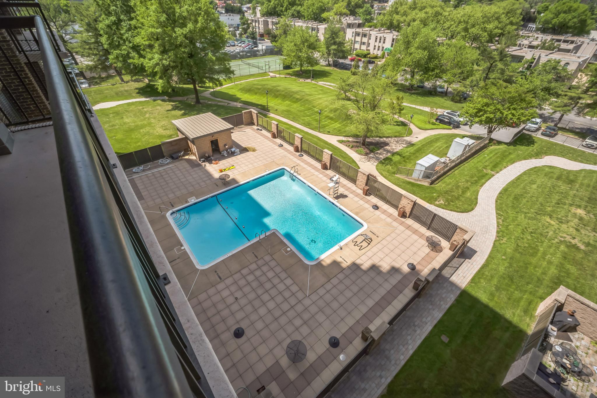 HALLMARK - Residential Lease