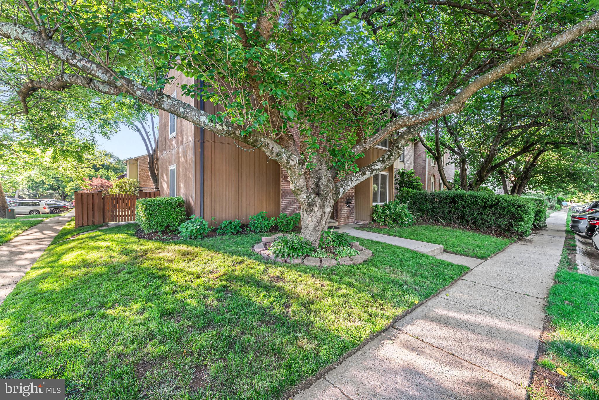 19300 THOMAS FARM ROAD