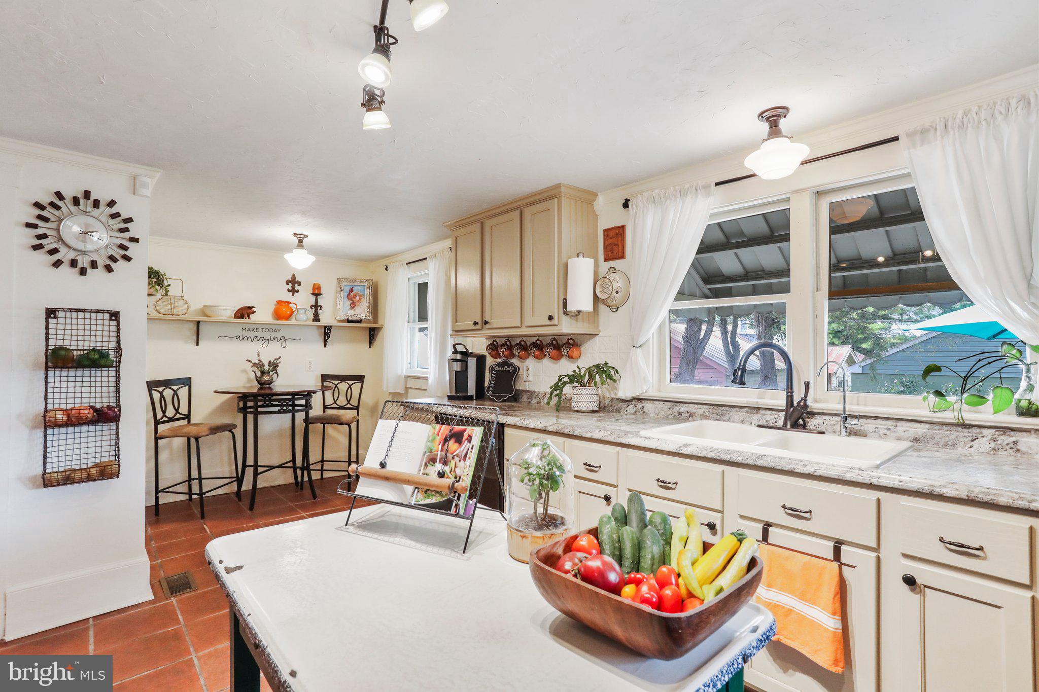 MARTINSBURG CITY - Residential