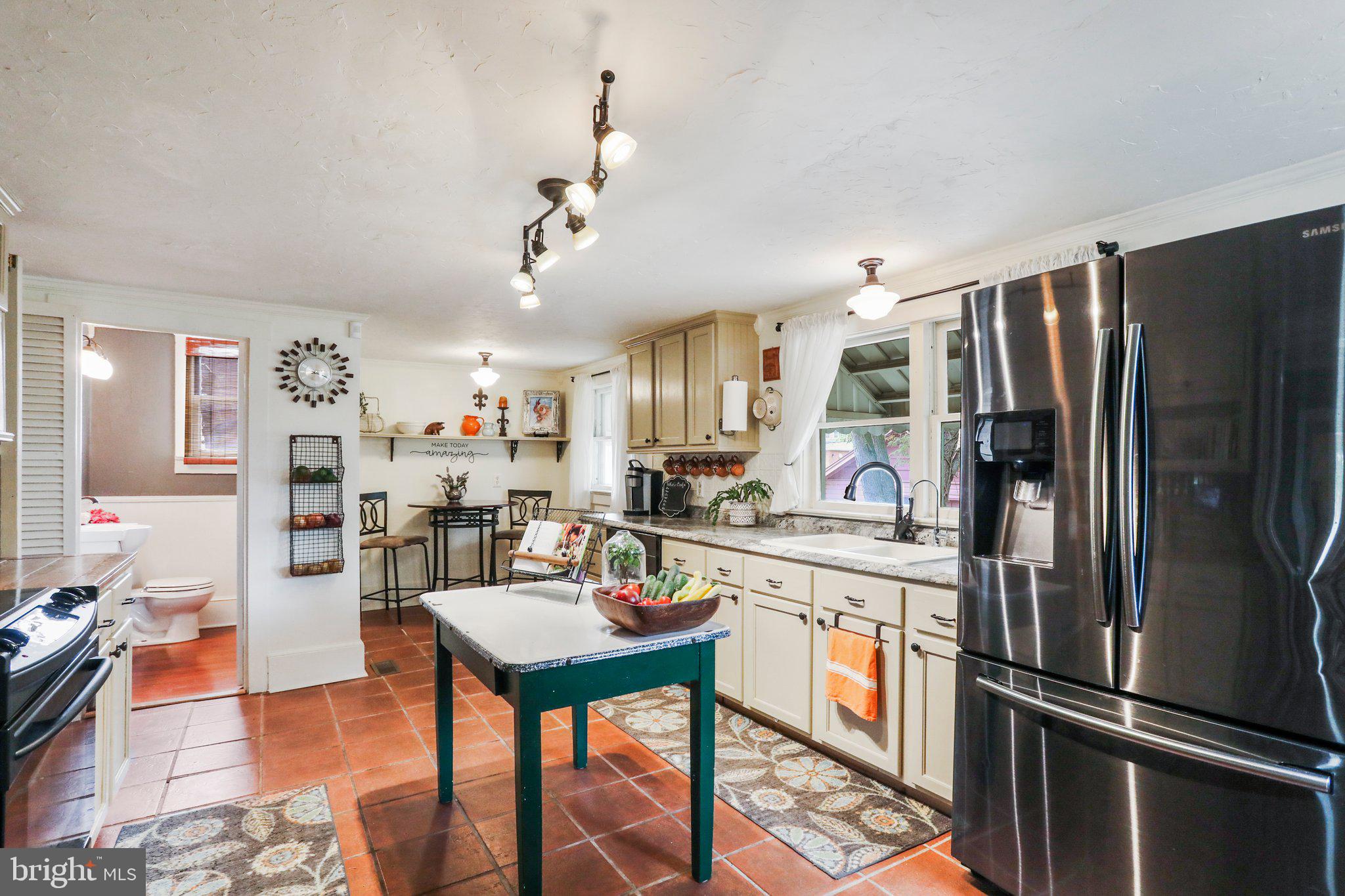 MARTINSBURG CITY - Residential