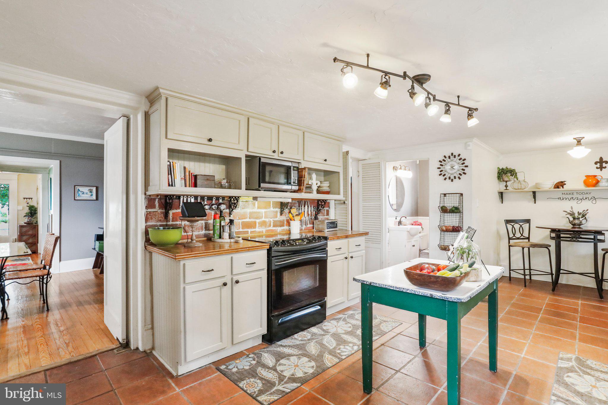 MARTINSBURG CITY - Residential