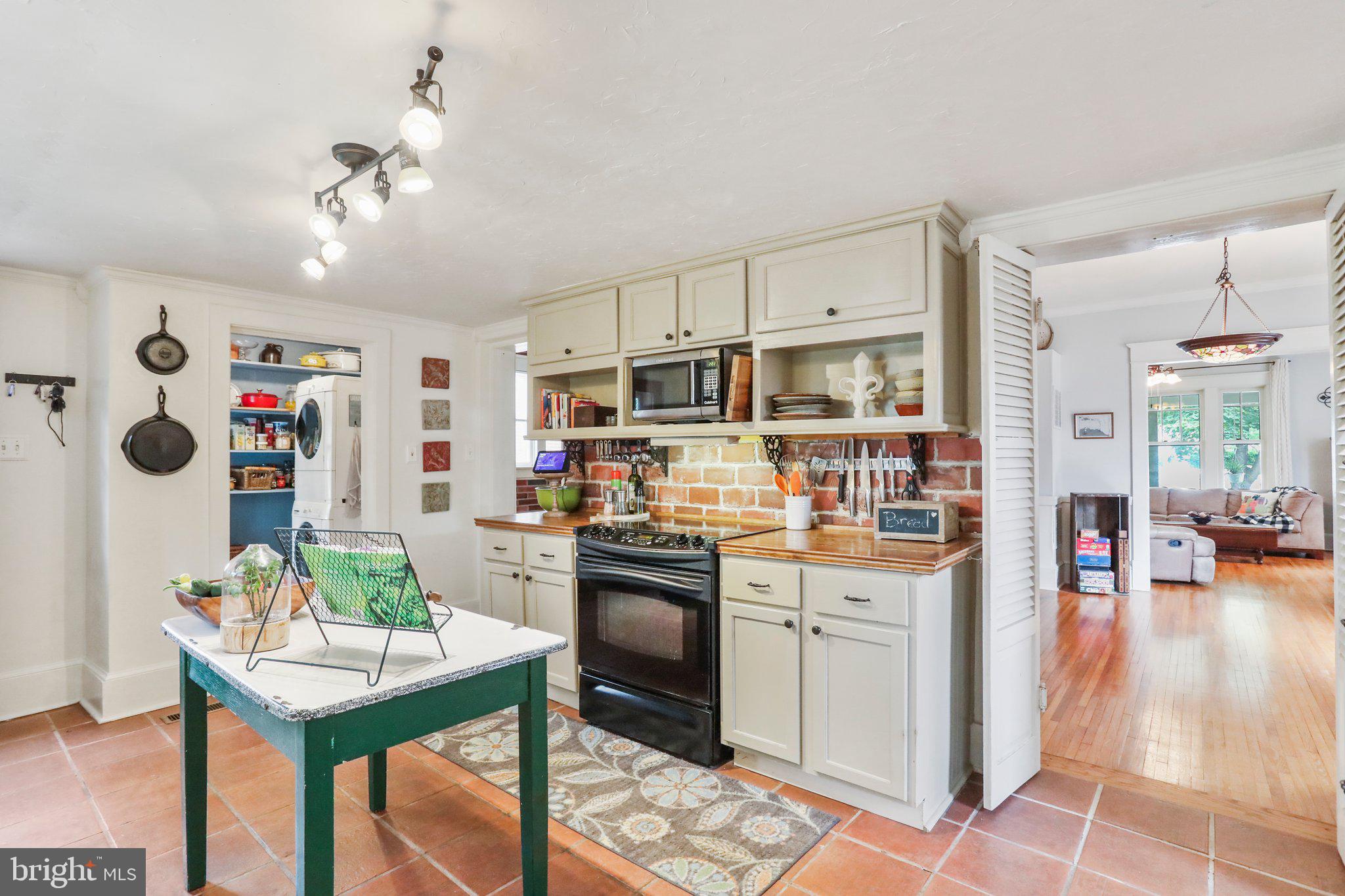 MARTINSBURG CITY - Residential