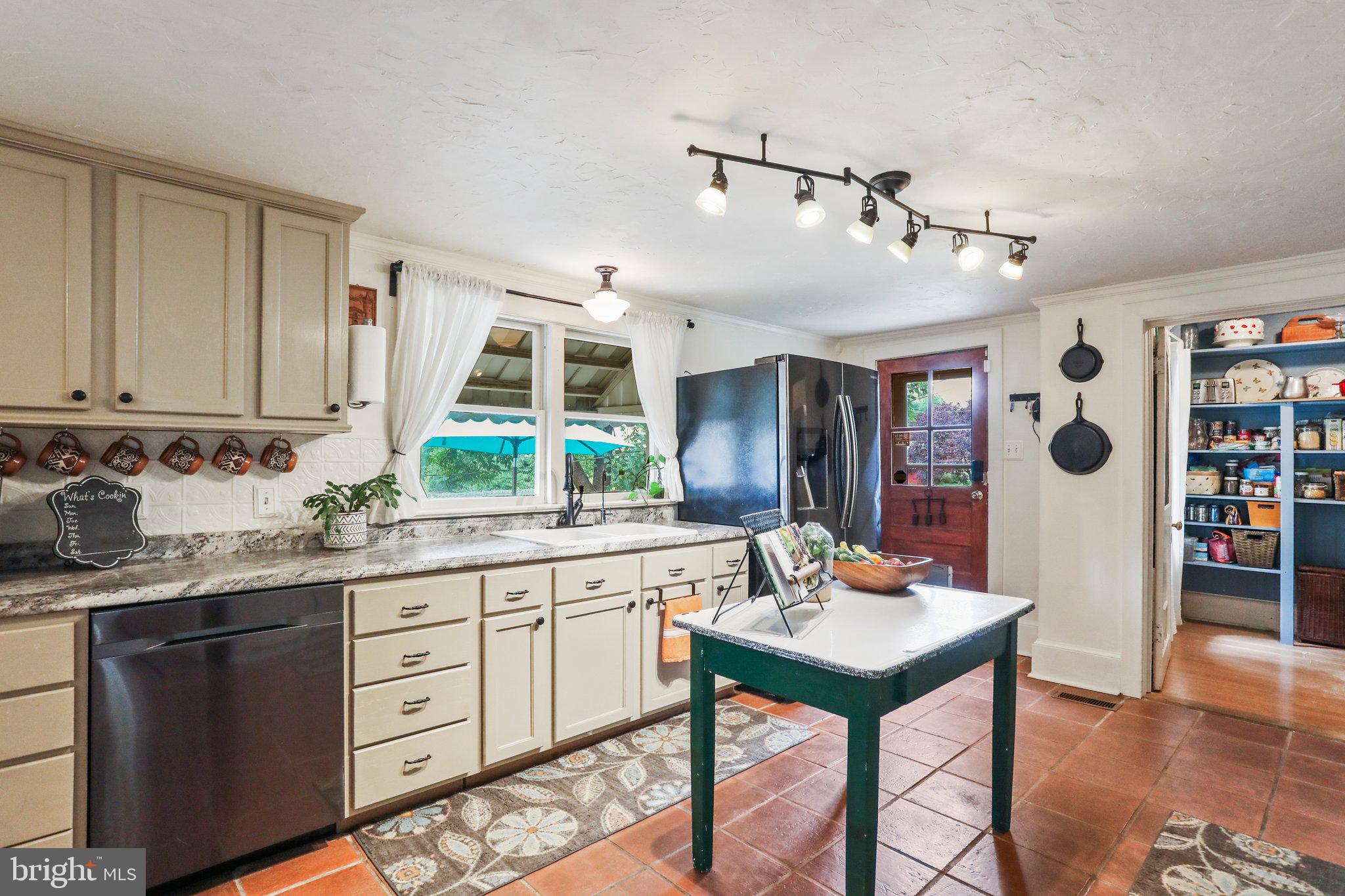 MARTINSBURG CITY - Residential