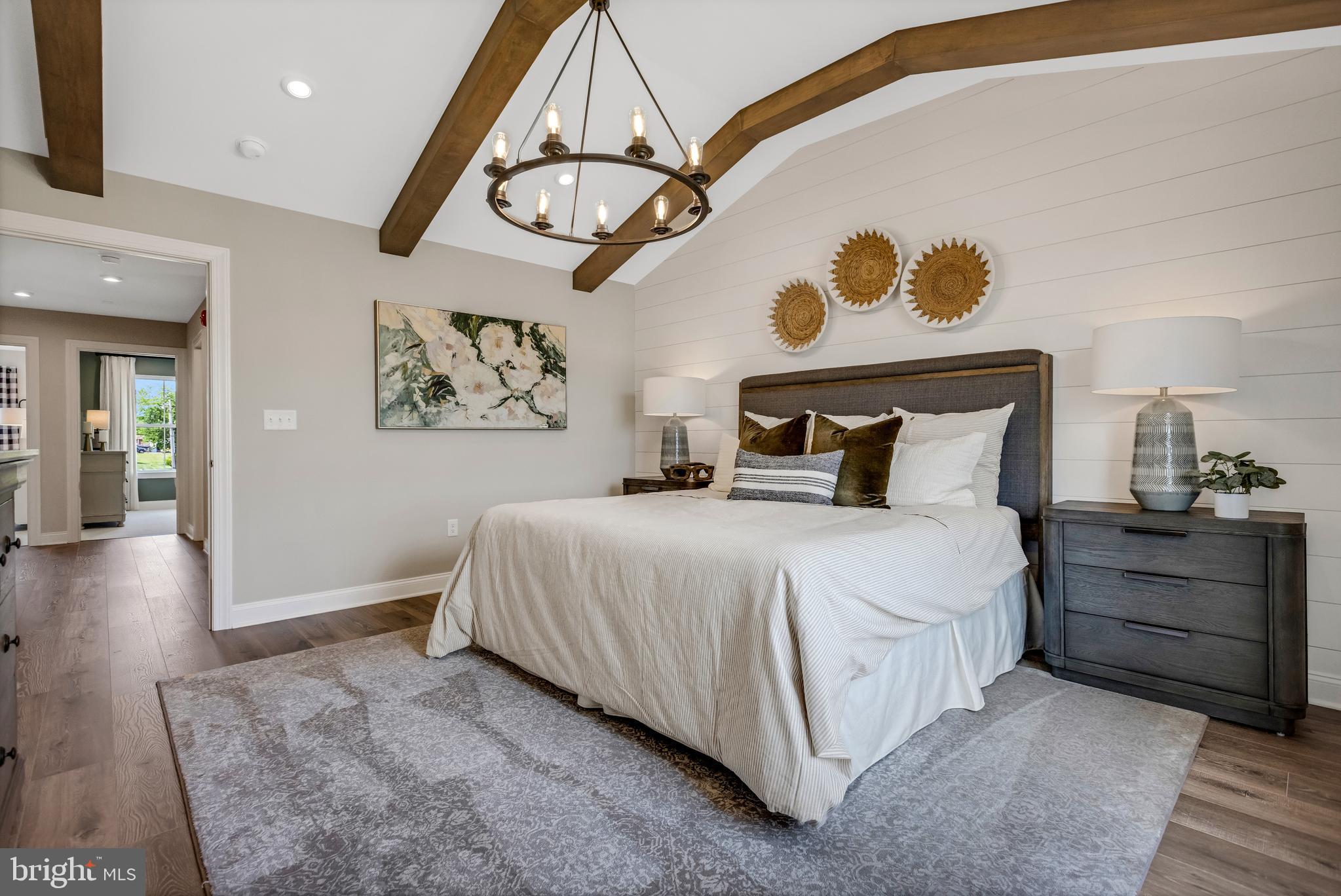 MASON SQUARE - Residential