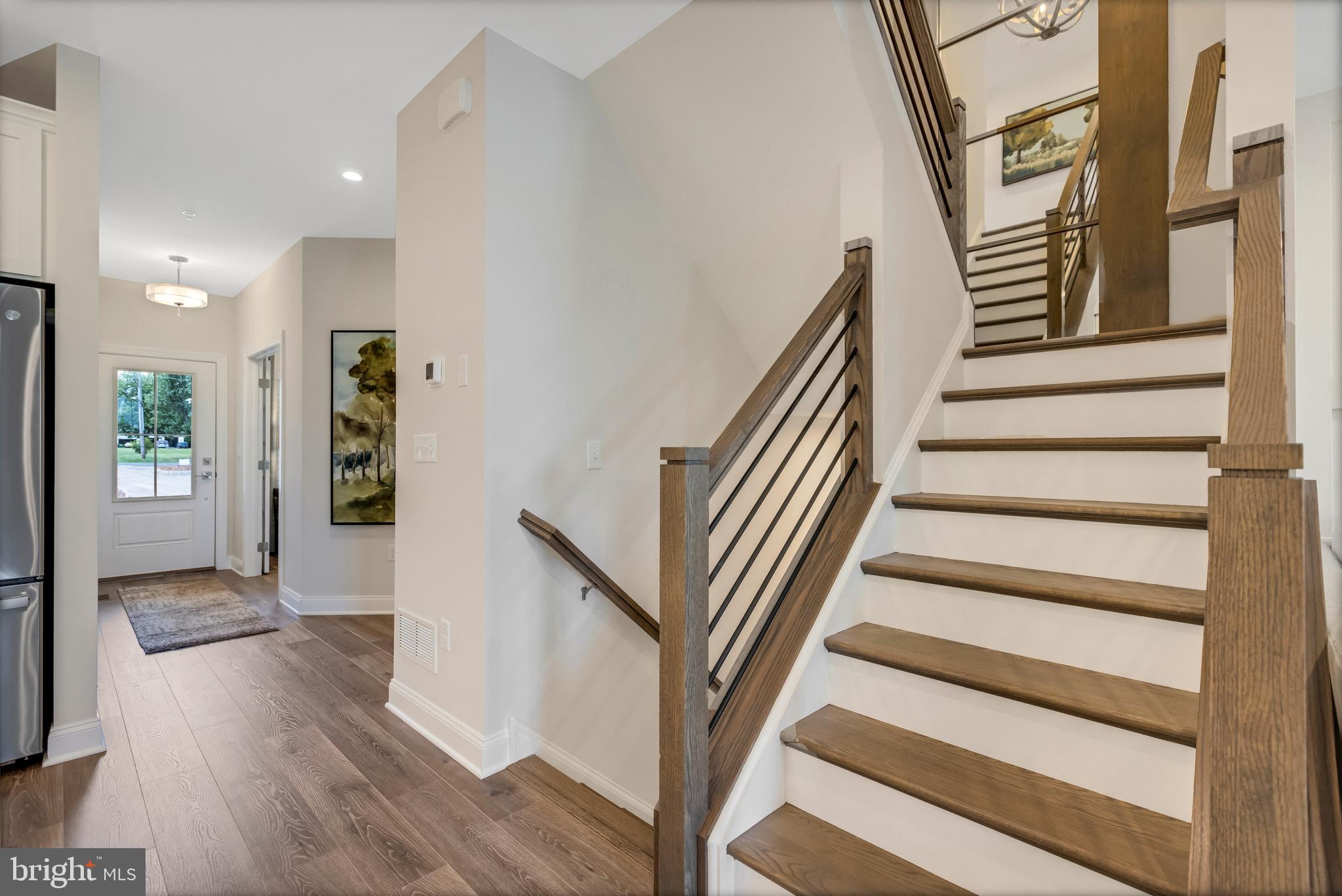 MASON SQUARE - Residential