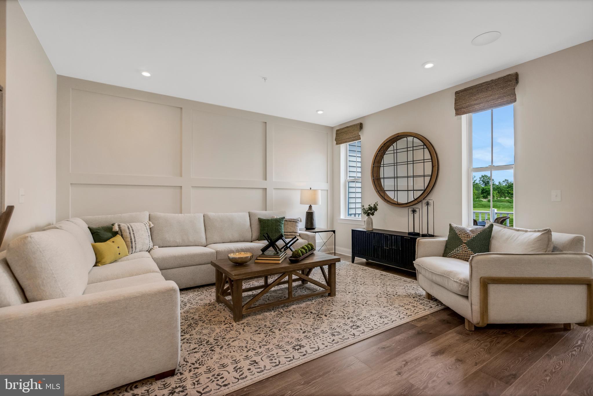 MASON SQUARE - Residential