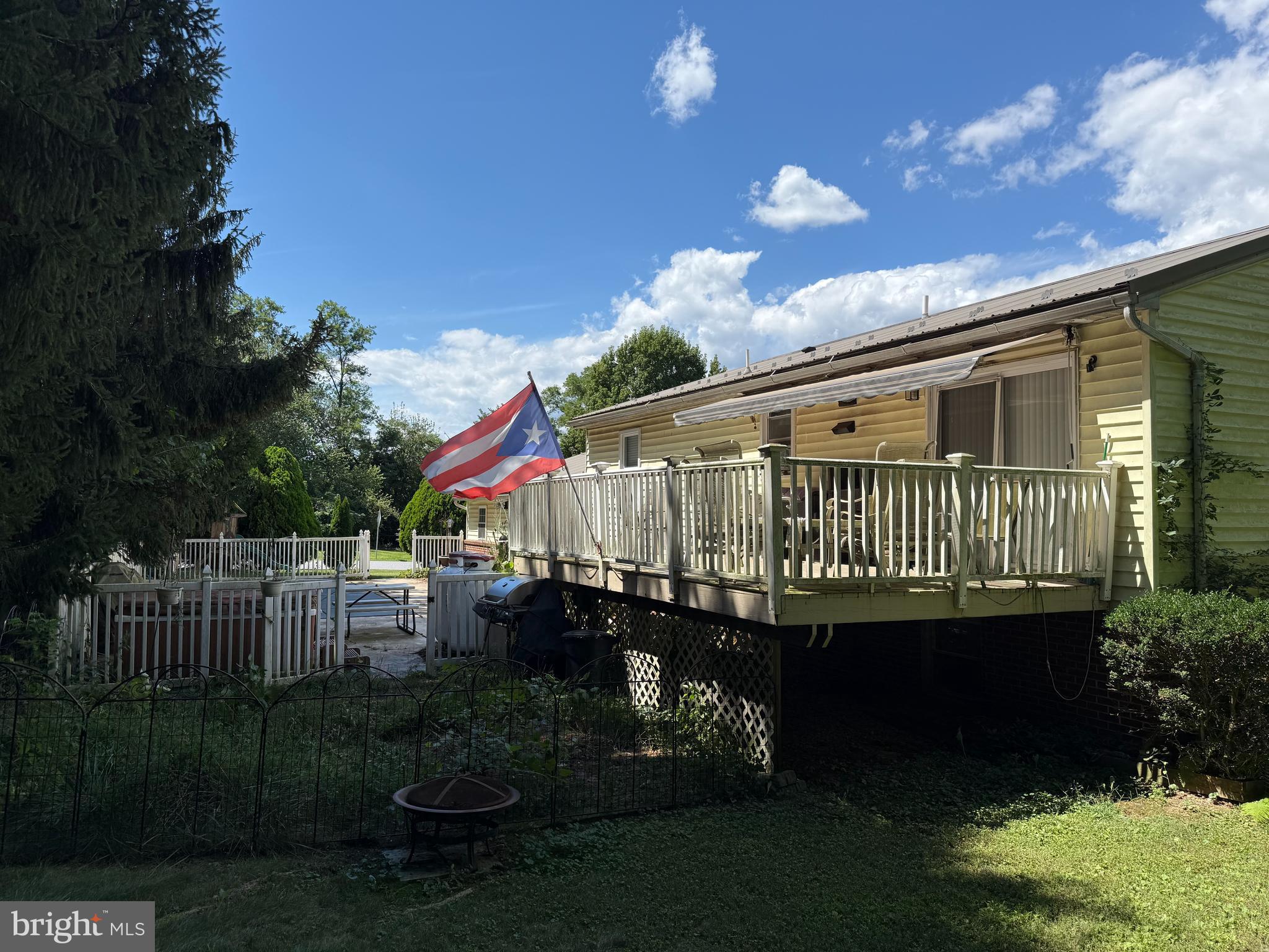 SOUTH MIDDLETON TWP - Residential