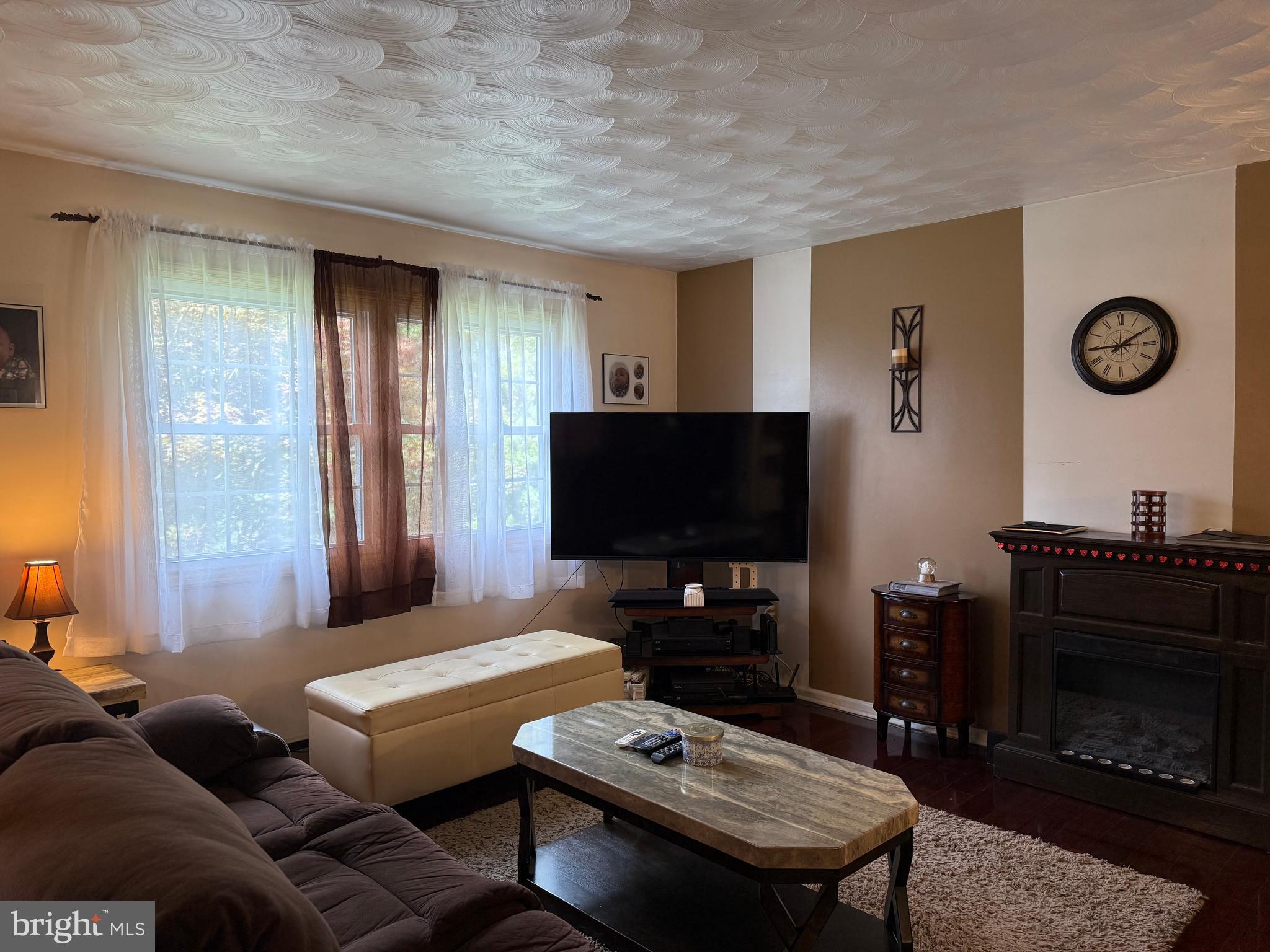 SOUTH MIDDLETON TWP - Residential