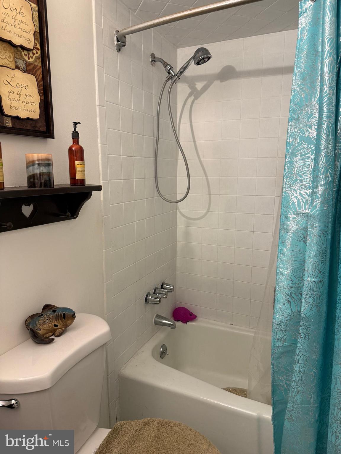 SOUTH MIDDLETON TWP - Residential